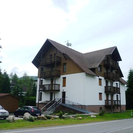 Boutique Apartment Petra Харачов Екстериор снимка